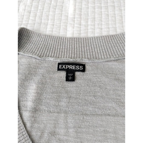 Express Size Small Silver V-Neck Sweater - Picture 4 of 4